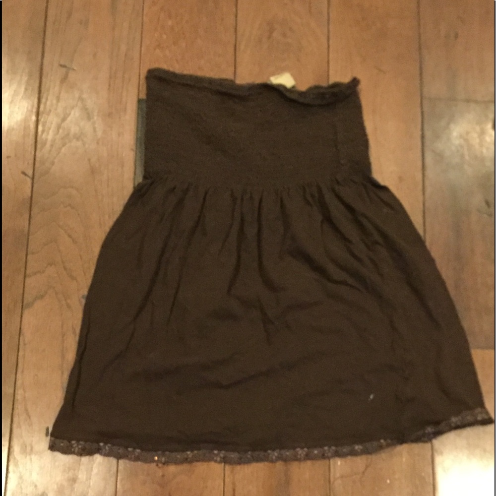 Junior’s cotton strapless top